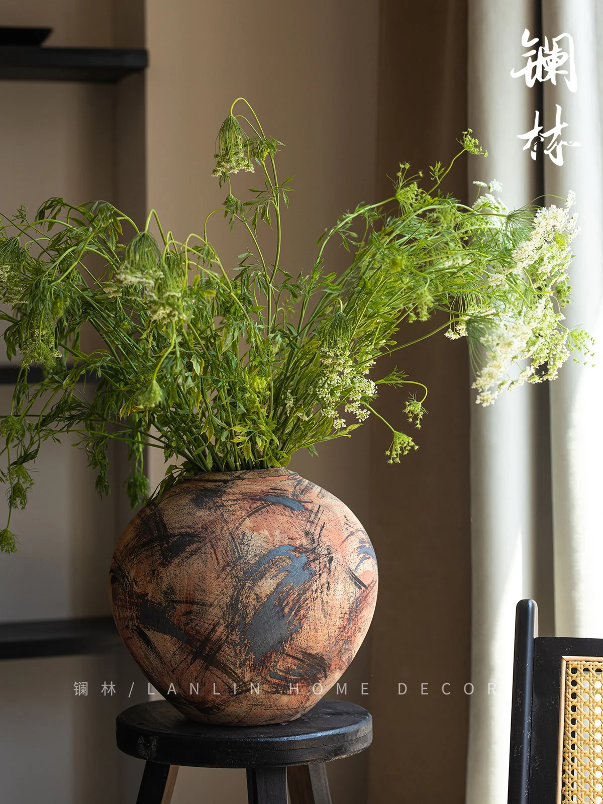 Jingdezhen Zen thick pottery jar, Chinese style retro handmade flower arrangement, commonly used ceramic vase in homestays