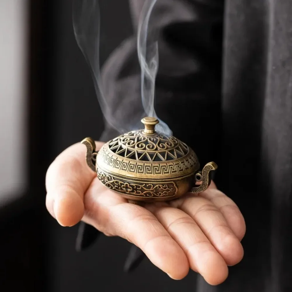 Exquisite Compact Three Legged Indoor Incense Burner