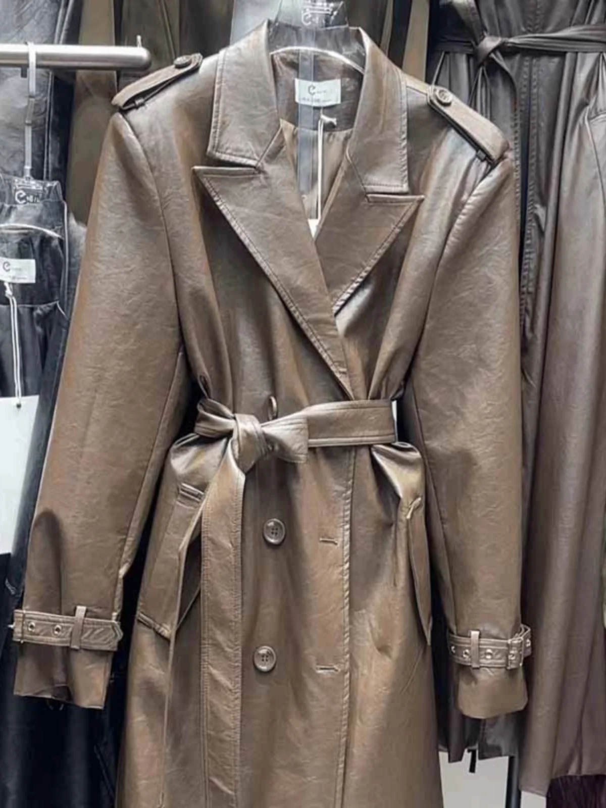 

Корейский стиль, ретро, высококачественная кожаная куртка-ветровка, верхняя одежда, женское свободное длинное пальто с поясом на талии, новинка весенней коллекции