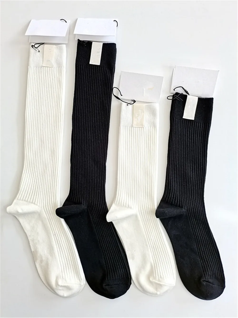 2Pcs B*C Women\'s Socks Cotton Vertical Striped Socks Knee High Fashion Socks Mid-Tube Ladies Calf Socks