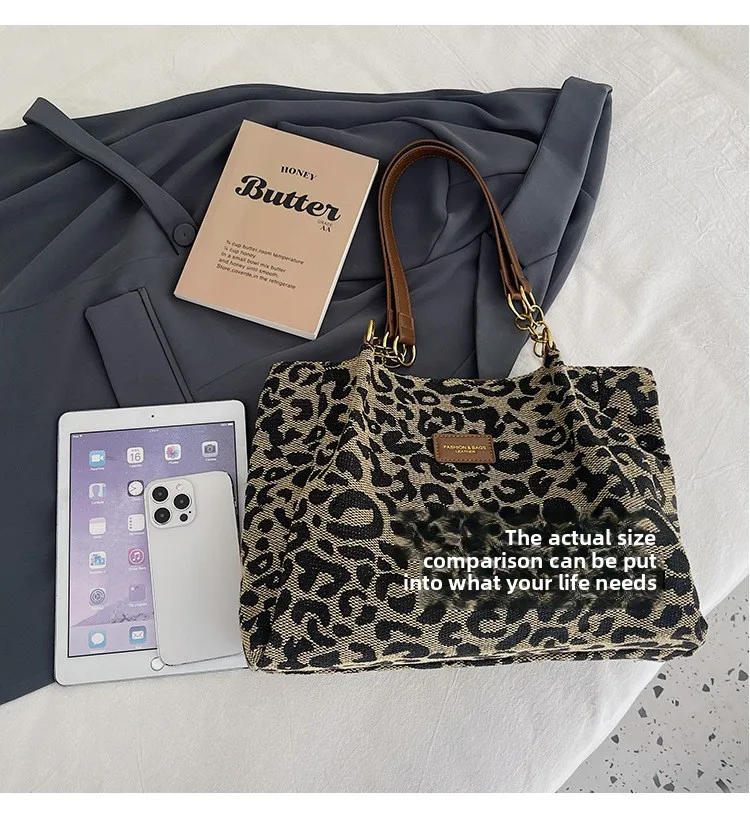 Meistverkaufte Damentasche, Retro-Leopardenmuster, einzelne Achselhöhlen-Umhängetasche, Einkaufstasche mit großer Kapazität, tägliche Handtasche für Frauen beim Einkaufen – Detail 19