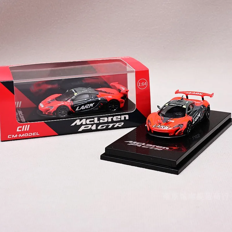 CM Model 1/64 Model Car P1 GTR Limited Edition Diecast Super Car Racing Car Gift for Hobby Collection With Display Case