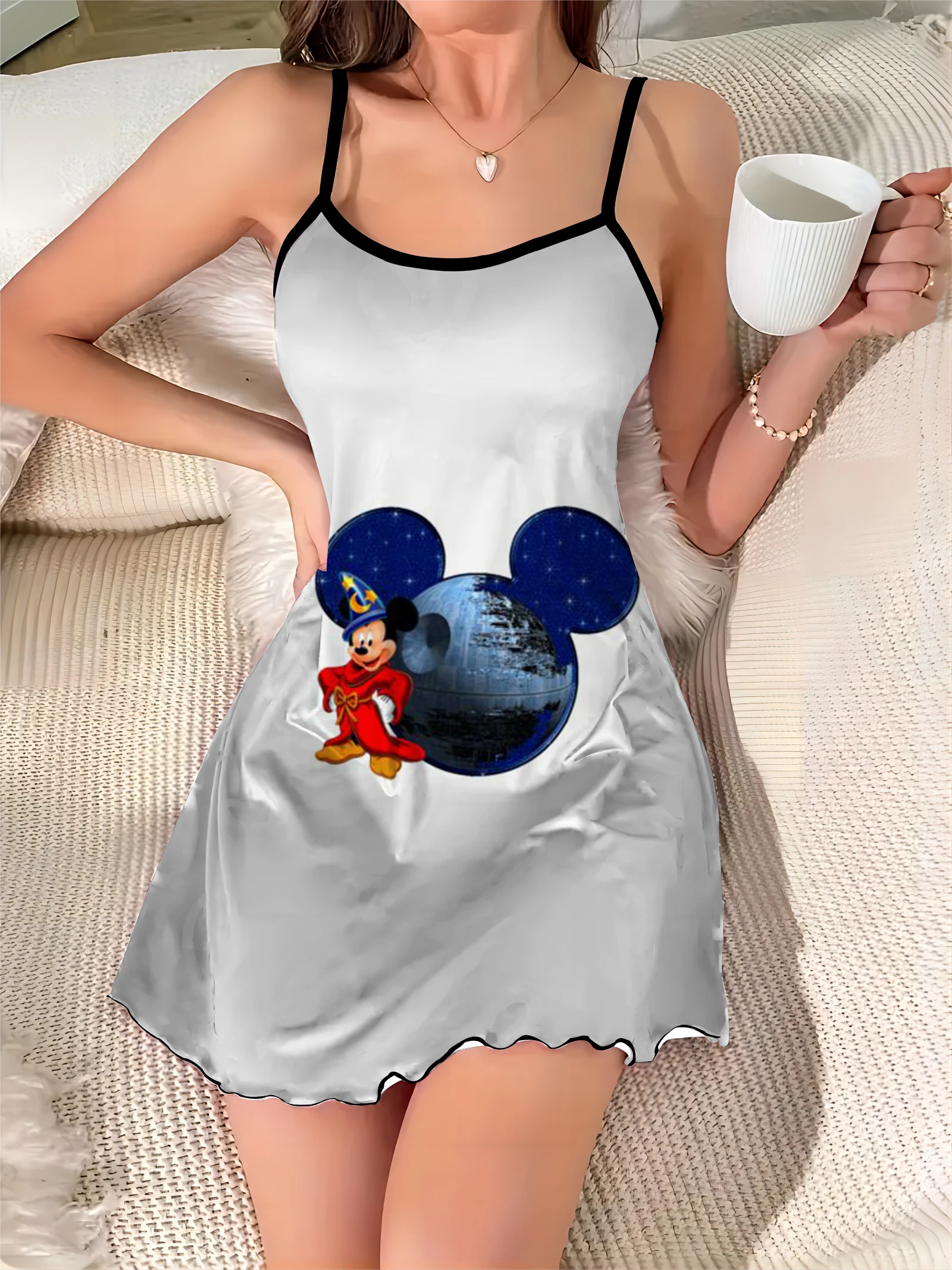 Falda de pijama de Minnie Mouse para mujer, vestido de casa con cuello redondo, vestidos elegantes, superficie de satén, ribete de lechuga, Disney, Mickey Chic, Mini Sexy