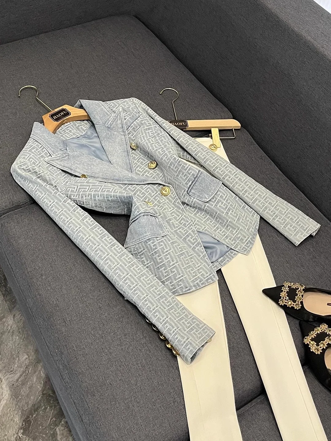 

Blue Double-Row Button Lion Bule Maze Pattern Embroidered Denim Jaet Suit Women's Sle Commute Slim Fit Long Sve Coat