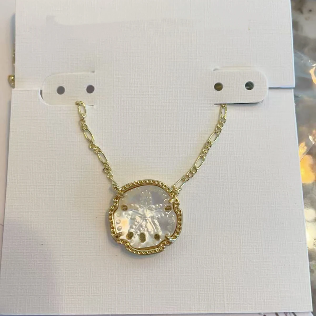 

YozyCraft Vintage Statement Charm Pendant Necklace in Natural Mother-of-Pearl, Fashion Jewelry, Unique Gifts