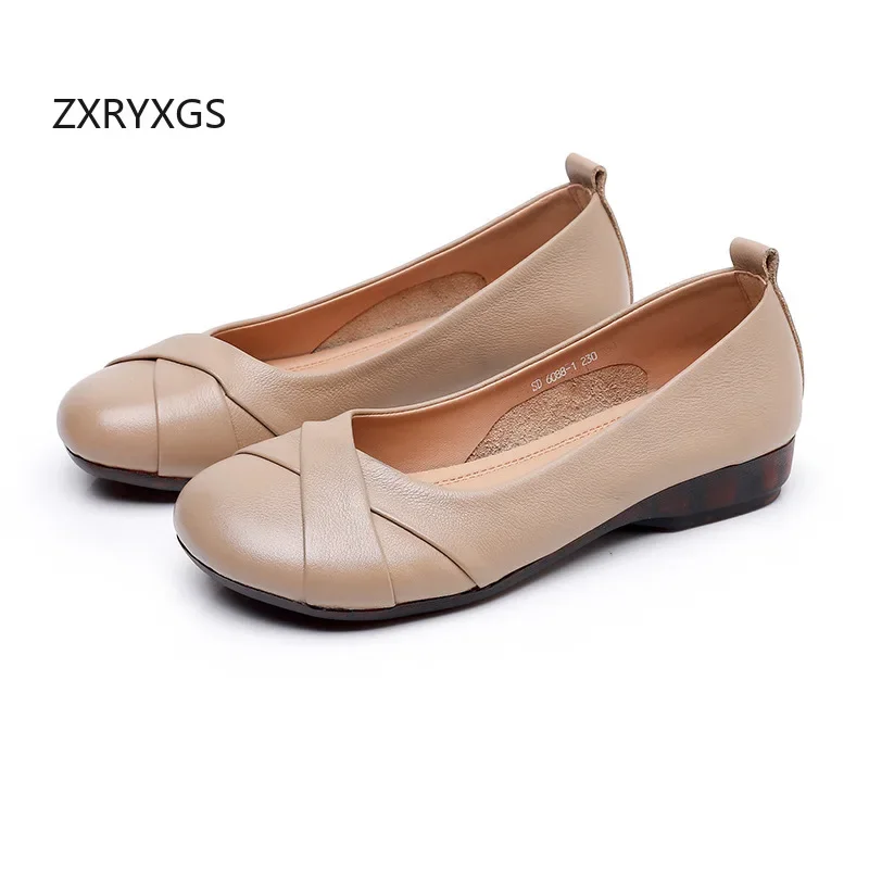 ZXRYXGS Top Layer Soft Cowhide Large Size Flats 2025 Light Comfortable Soft Sole Women Flat Shoes Temperament Trend Casual Shoes