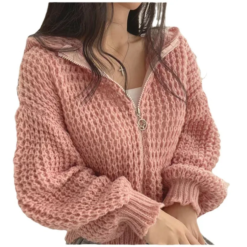 Chaqueta suéter corta con capucha de otoño e invierno, sentido del diseño para mujer, cárdigan corto de suéter de punto suelto con solapa de aguja