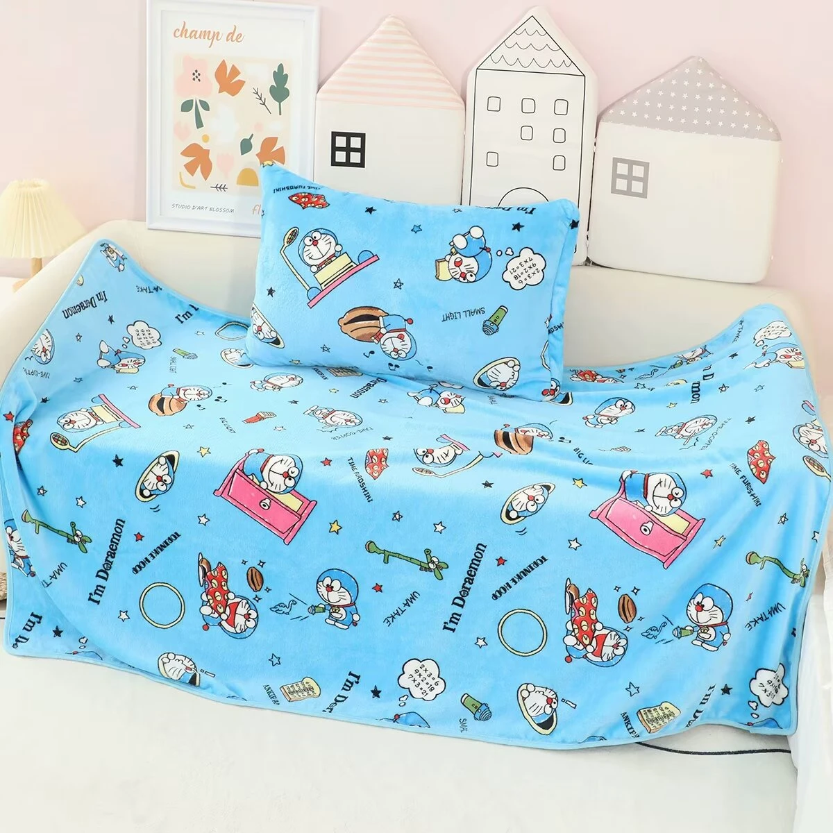 Lovely Doraemon Plush Blanket Kawaii Doraemon Home Textile Flannel Soft Warm Throw Blanket Bedding Sofa Cover for Girls Gift