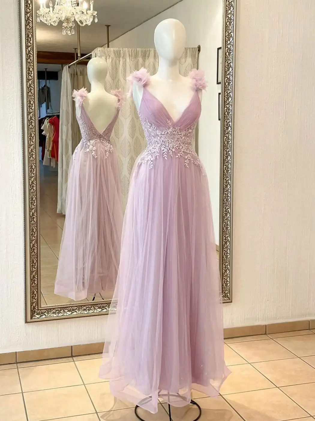 Lilac Prom Dresses Ivory Lace Applique Glitters Tulle Pleats V Neck Evening Formal Party Gowns Special Occasion Dress Backless