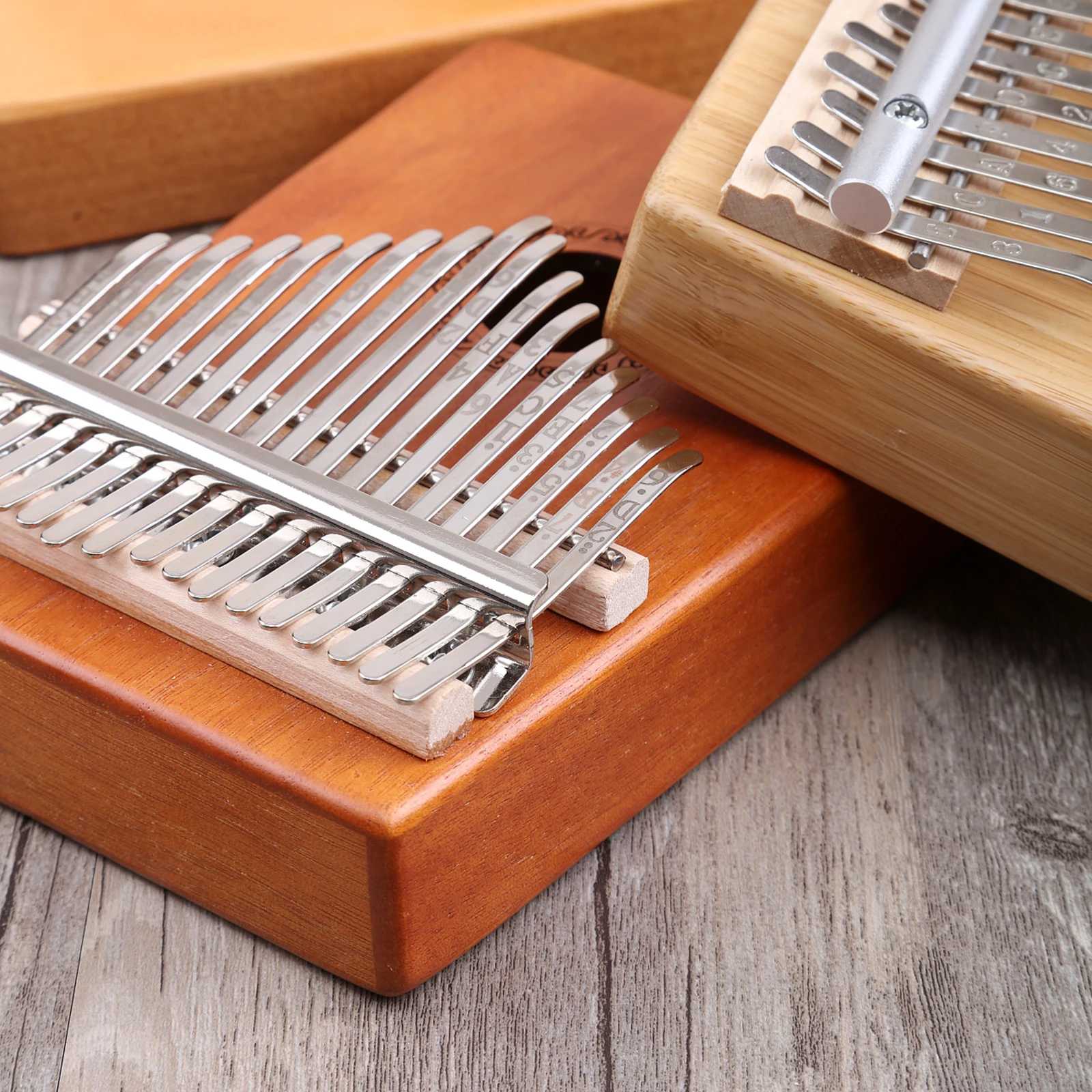 

6Pcs Thumb Piano Bridge Premium Hardwood Kalimba Replacement Parts Non-Slip Easy to Use Light Brown Kalimba Bridge