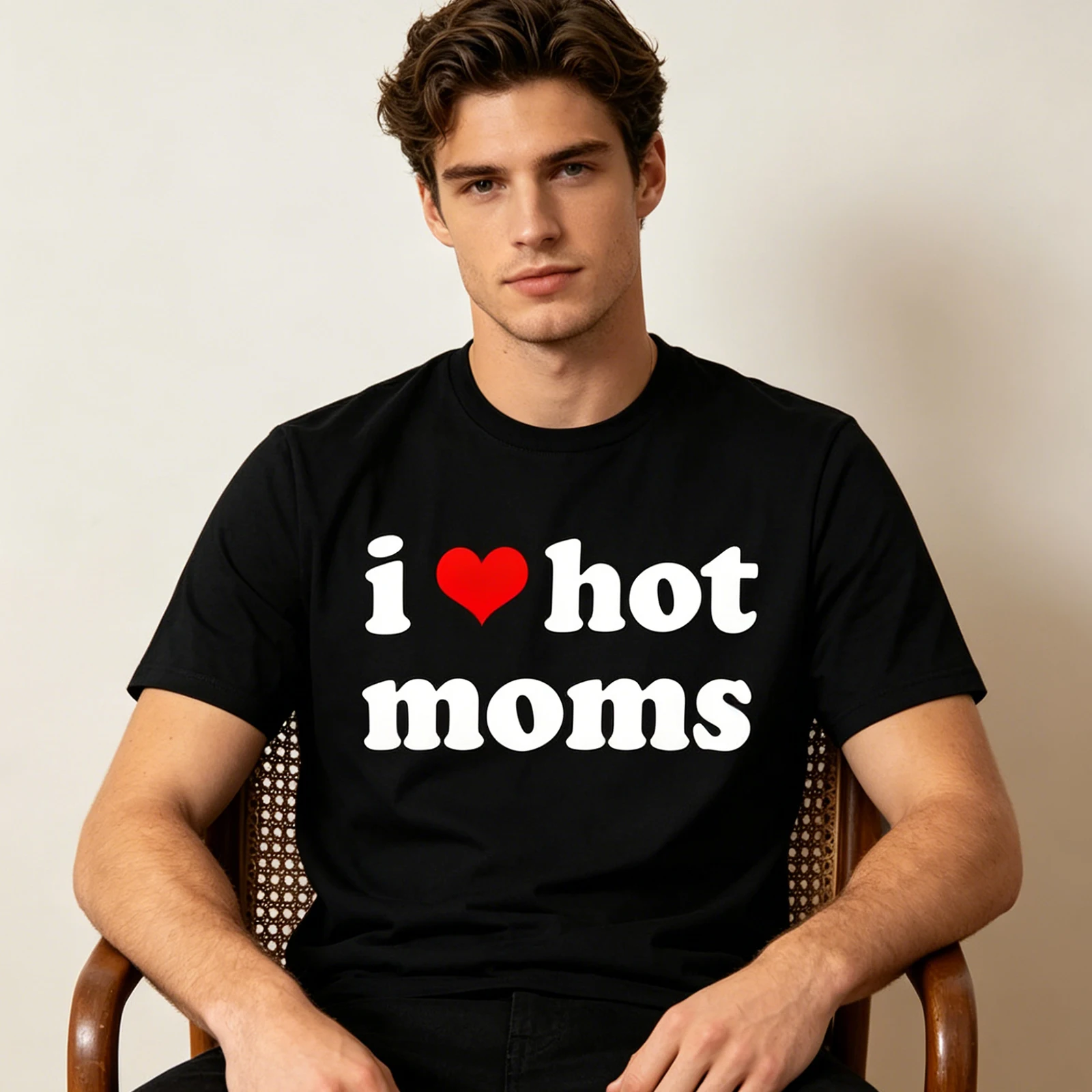 I Love Hot Moms MILFs Tee Mature Women Lover Men Vintage Oversized Streetwear T Shirt Loose Cotton Short Sleeve For Cougar Fans