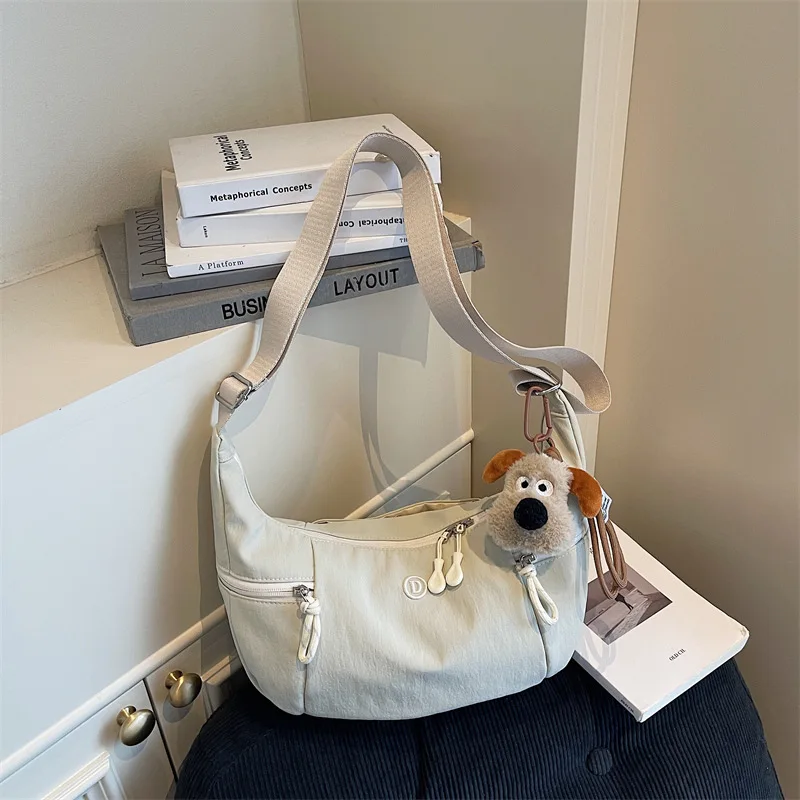 

New Oxford Shoulder Bag Women Fashion Casual Crossbody Bag Sport Travel Fashionable and Versatile for Daily Use Commuting Bag