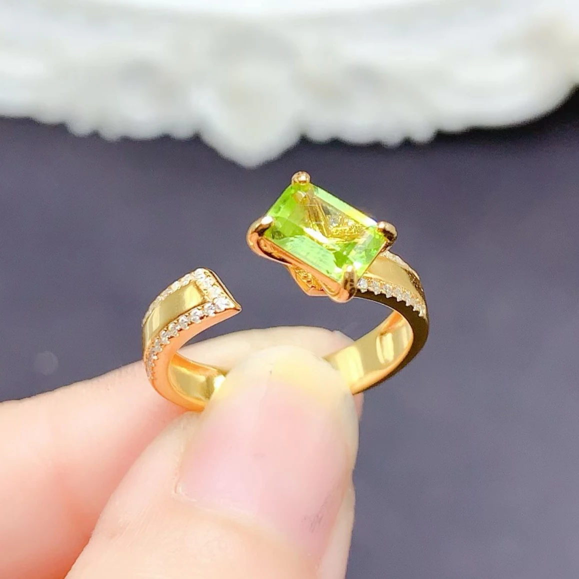 

Unique Design Adjustable 925 Silver Ring Natural Peridot Ring 5mm*7mm 1ct Genuine Garnet Jewelry with Certificate