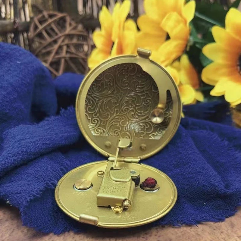 Handmade Brass 1935 Compact Round Semi-Automatic Antique Lighter Mechanical Gasoline Pressed Powder Lighter