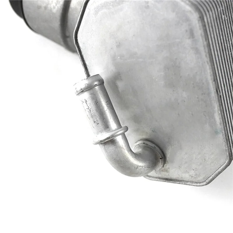 Ensemble de radiateur d'huile moteur, pièces automobiles pour Ford Ranger T6 2,2l 3,2l Tdci BB3Q6B624EA BB3Q-6B624-EA