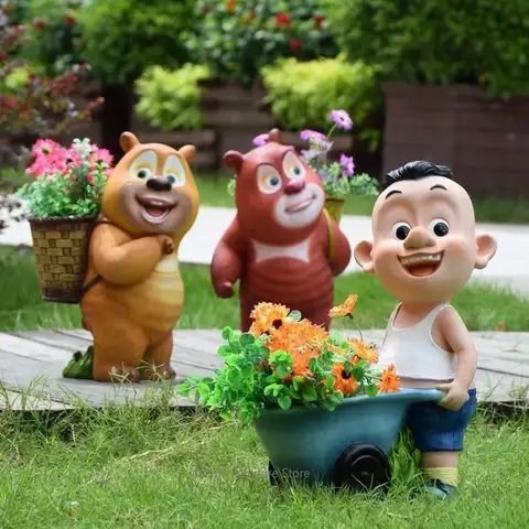 Cartoon Bear Flower Pot for Garden, Playful Animal Planter for Preschool, Cute Resin Ornament for Courtyard Patio Decor