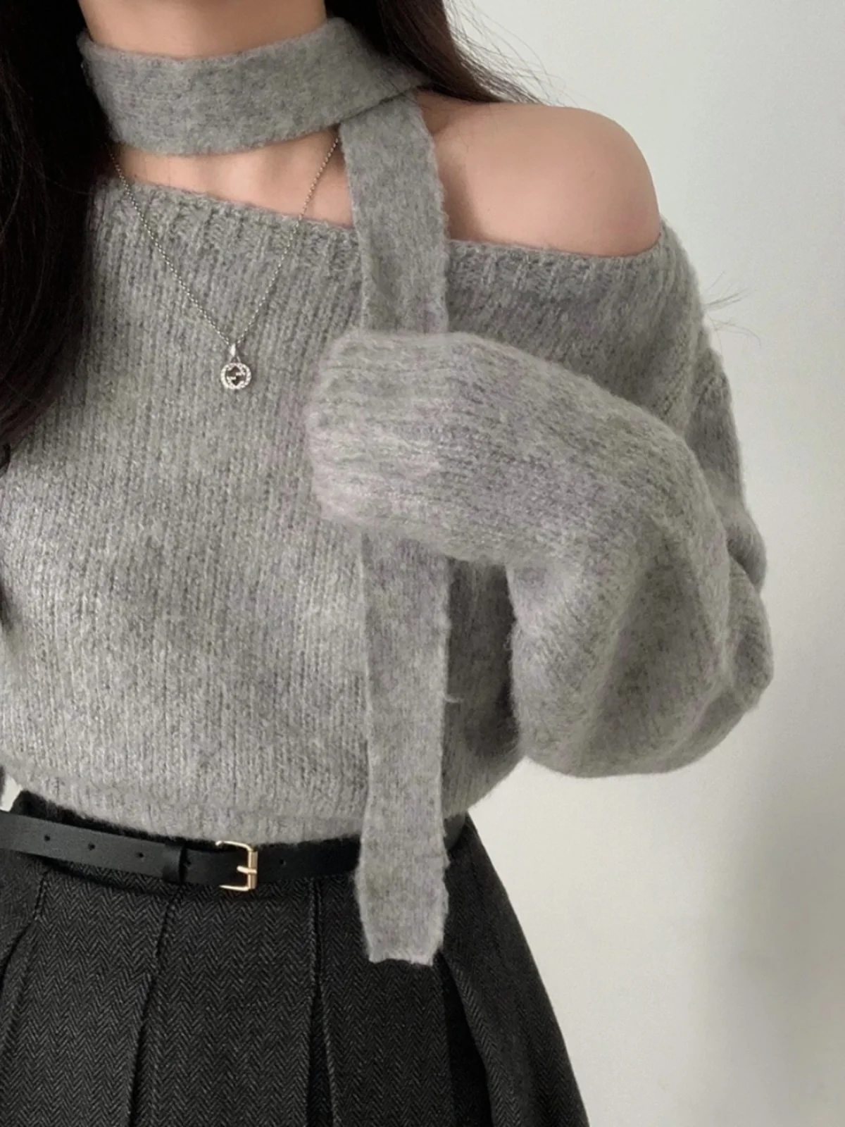 Chic Vintage Shoulder Bared Long Sleeve Sweater Women's Elegant Versatile Neckline Korean Style Loose Fit Knitted Top