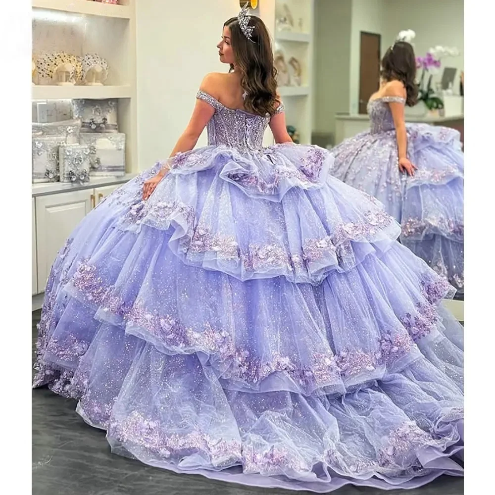 ไลแลค ชาร์โร ควินเซียเนราชุดบอลกาวน์ปิดไหล่ลูกไม้ลูกปัดเม็กซิกันหวาน 16 ชุด 15 ปีที่กำหนดเอง