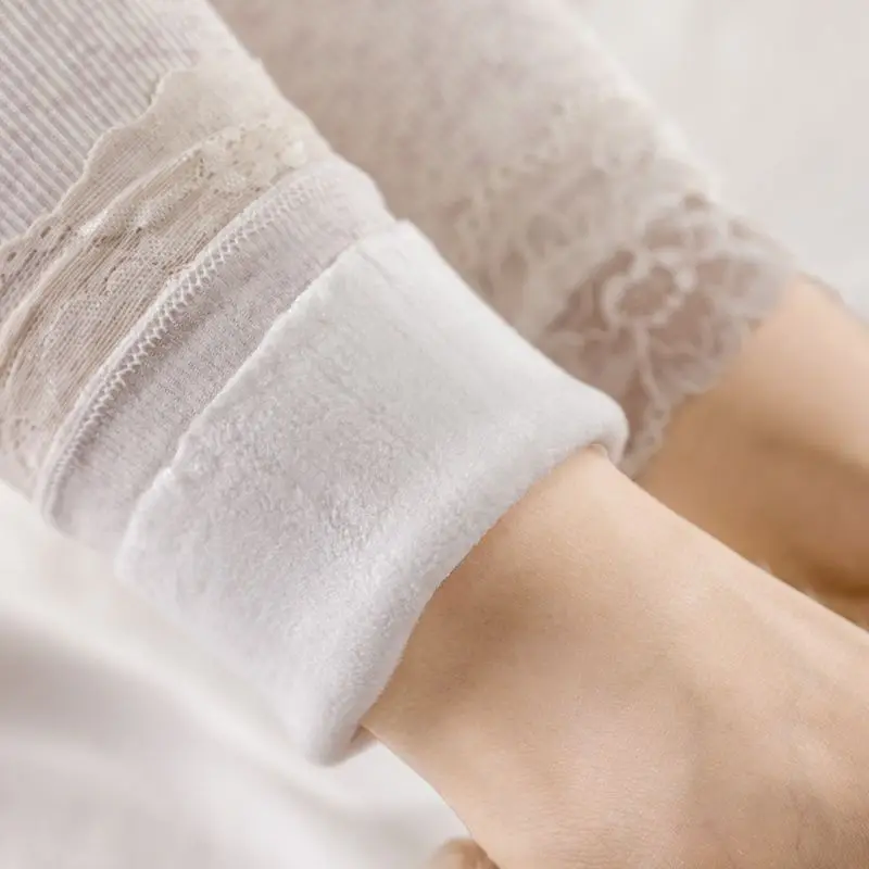 Leggings sportivi da donna Aderenti Fodera ricamata carina Sollevata setosa aspetto spesso Peluche antiscivolo?? Micro corno da donna