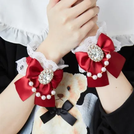 

Japanese Japanese sweet and cute soft sister big rhinestone lace hand sleeves ball head accessories a pair