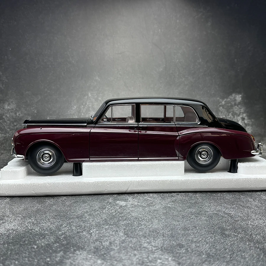 Paragon 1:18 Rolls-Royce Phantom V Phantom 5 alloy car model static display collection holiday gifts