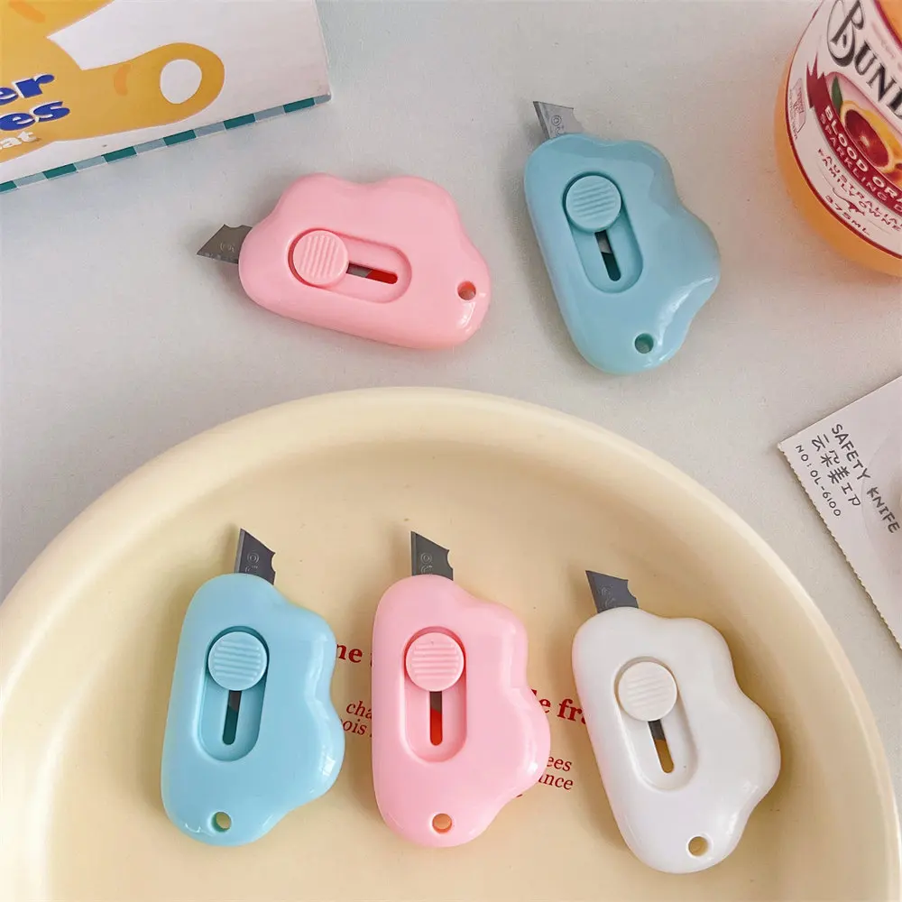 1 Piece Kawaii Mini Cloud Art Utility Knife Express Box Cute Knife Paper Cutter Craft Wrapping Refillable Blade Stationery