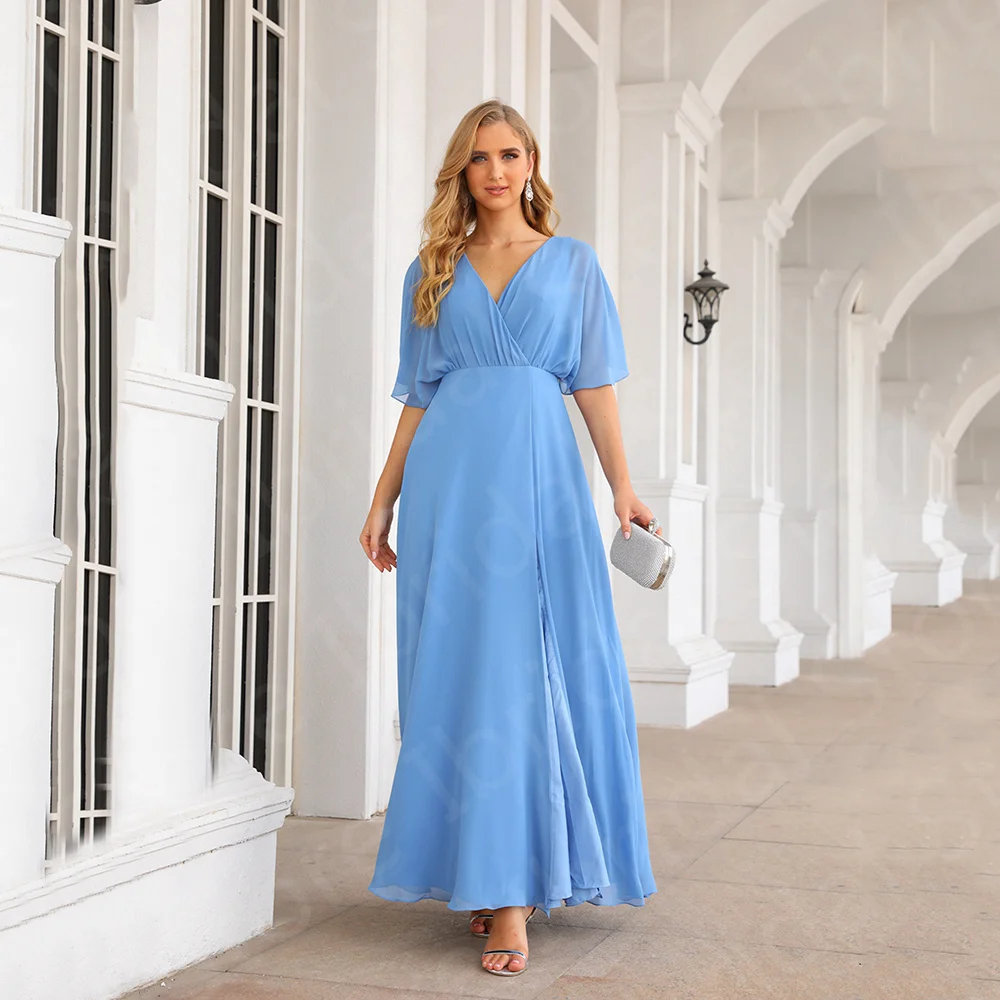 Modern Simple Sky Blue Mother of the Bride Dresses Chiffon   Half Sleeves Side Slit Wedding Party Gowns V Neckline