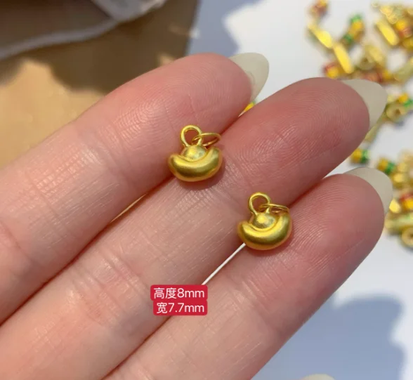 

new arrival 24k pure gold yuanbao pendants gold yuanbao gold charms 0.22g
