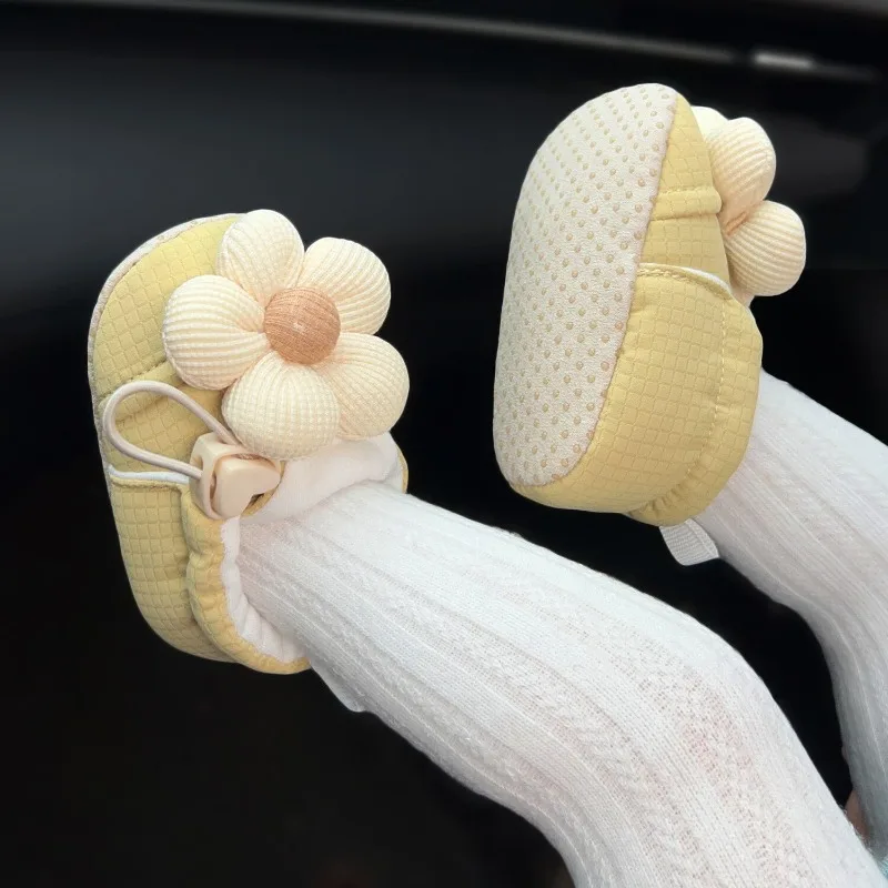 

Нескользящая мягкая подошва для маленьких девочек, обувь для предварительной ходьбы, От 0 до 12 месяцев, обучающая обувь для новорожденных на весну и осень с застежкой на шнурке, безопасная