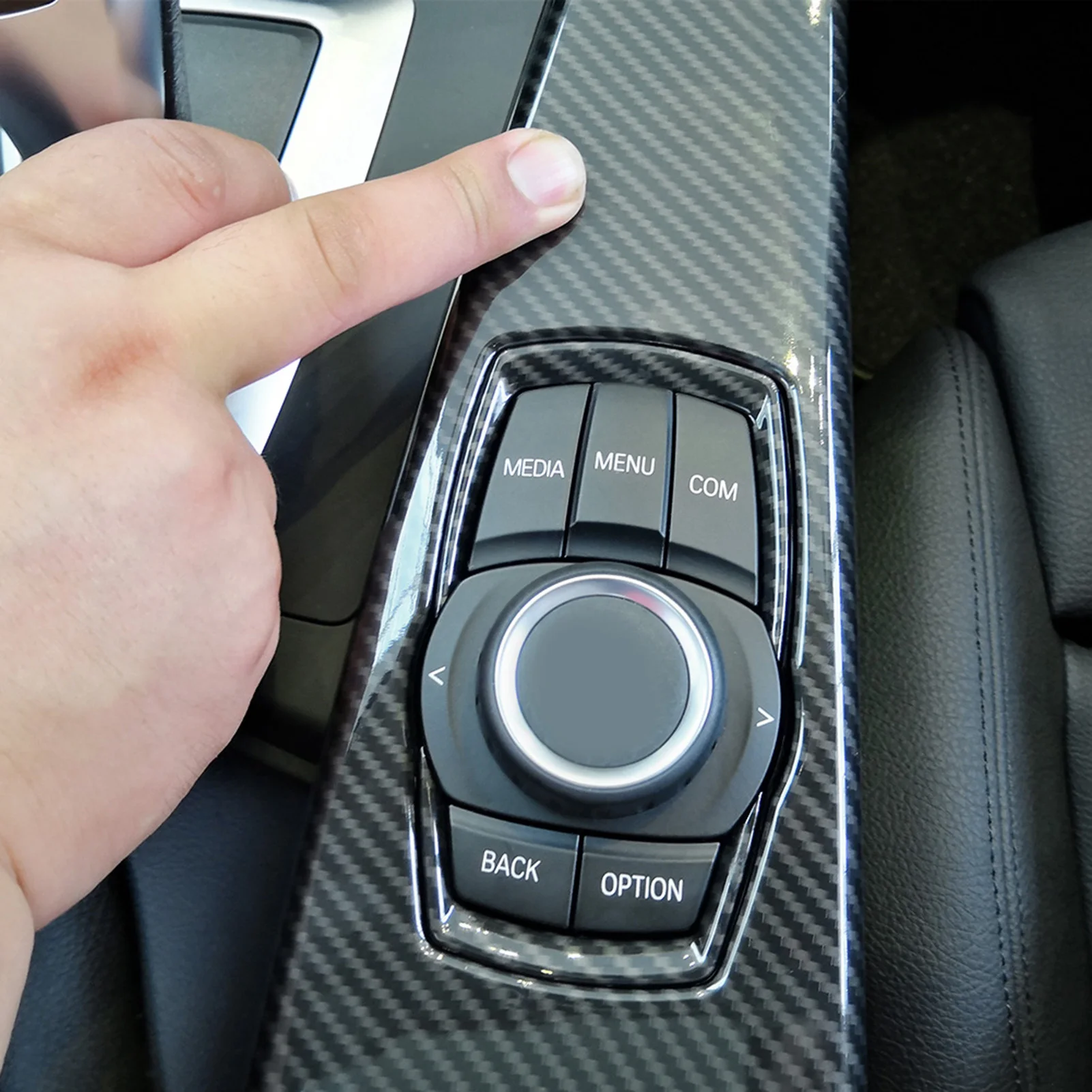 غطاء لوحة الوسائط المتعددة للمركبة من ألياف الكربون ABS القيادة الداخلي لسيارات BMW 3 Series F30 F34 4 Series F33 #2