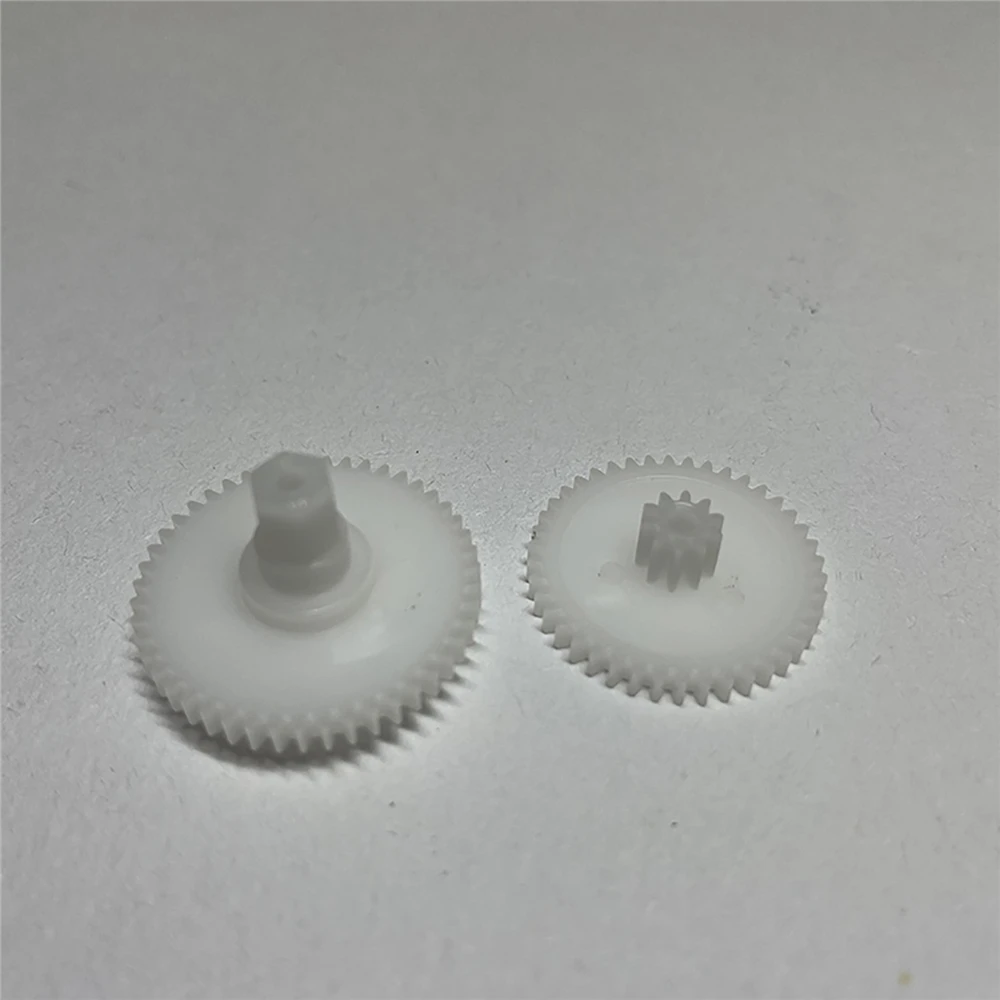 2pcs Replacement Side Brush Motor Gear For irobot 5 6 7 Series Robot Vacuum Cleaner Pinion Repair Parts