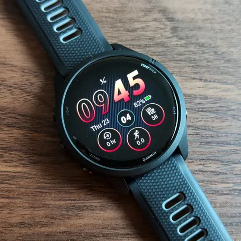 Garmin Forerunner 265 Smartwatch