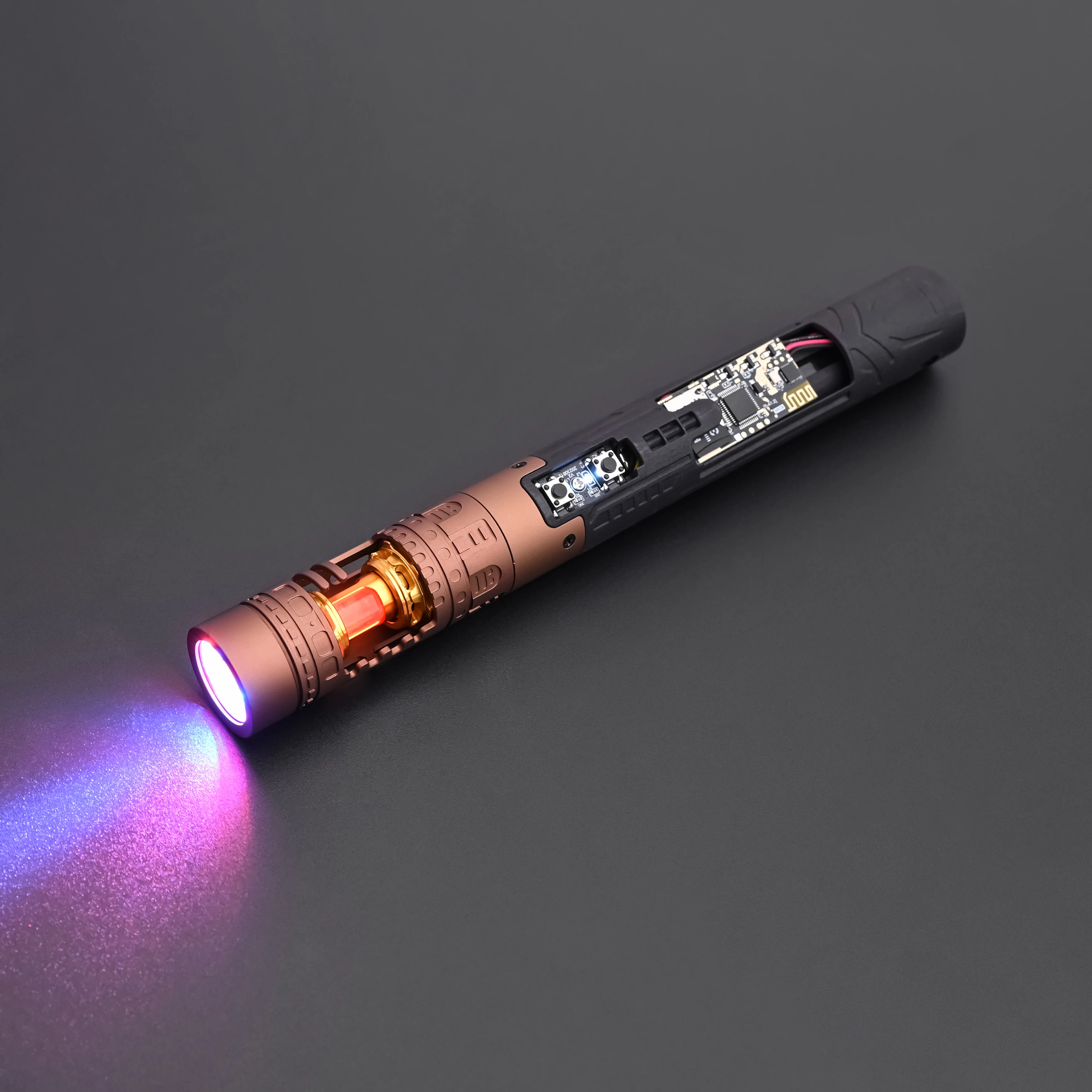 

TXQSABER Lightsaber Dark Hunter Laser Sword Smooth Swing Blaster FOC Metal Hilt Heavy Dueling Lightsaber for Adult Cosplay Toys