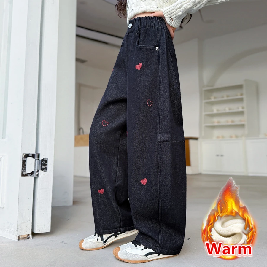 

New Winter Kids Children Warm Fleece Lined Curved Baggy Jeans with Heart Embroidery for Teen Girls Retro Dark Blue Denim Pants