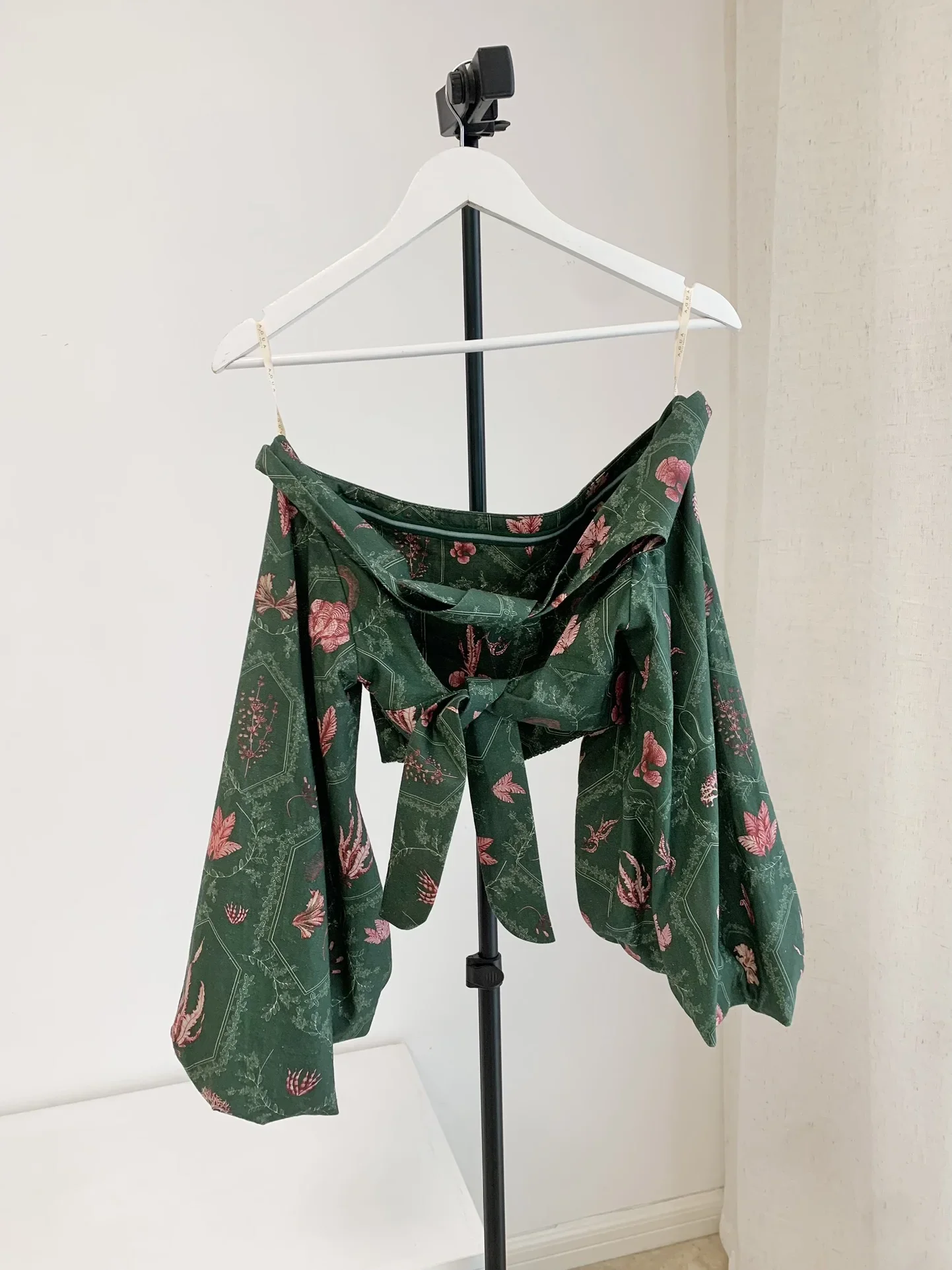 Women Retro Green Flower Print Slash Collar Lantern Sleeve Crop Top+ Embroidery Mini Linen Skirt Set