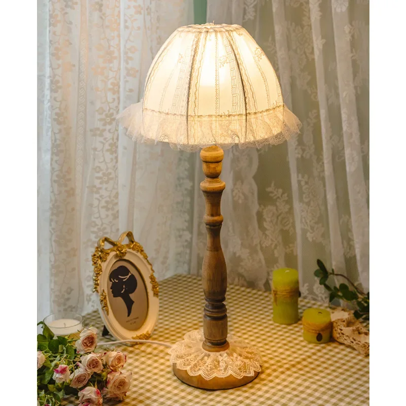 

European Warm and Romantic Solid Wood E27 Led Table Lamps for Bedroom Bedside Lamp Indoor Lighting Fixtures Home Decoration