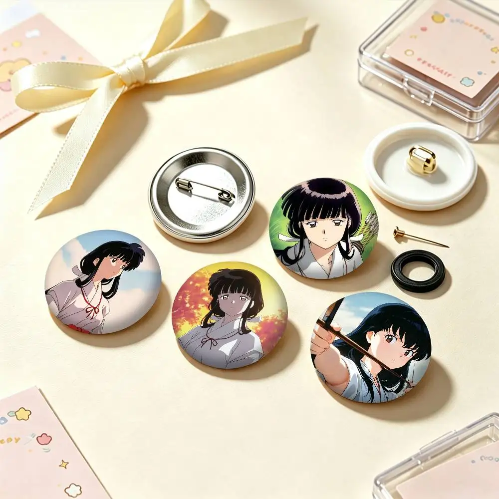 Kagome Higurashi I-Inuyasha  25 32 44 58 75mm Badges Personalized Round Brooches Pins Accessory Gift