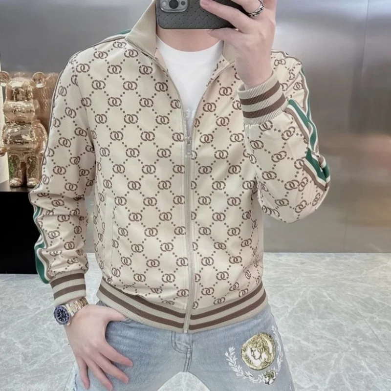 Spring/summer 2024 new European fashion zipper collar printed jacket men\'s fashion brand handsome casual coat.