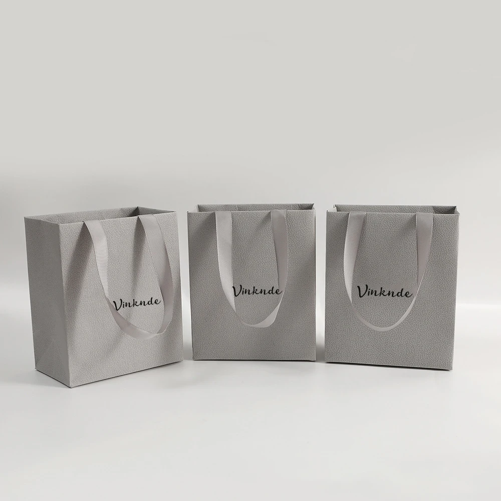 Customized Logo Bulk Paper Gift Tote Bag Personalized Luxury Jewelry Cosmetic Shopping Bags Wedding Birthday Party Present Sack