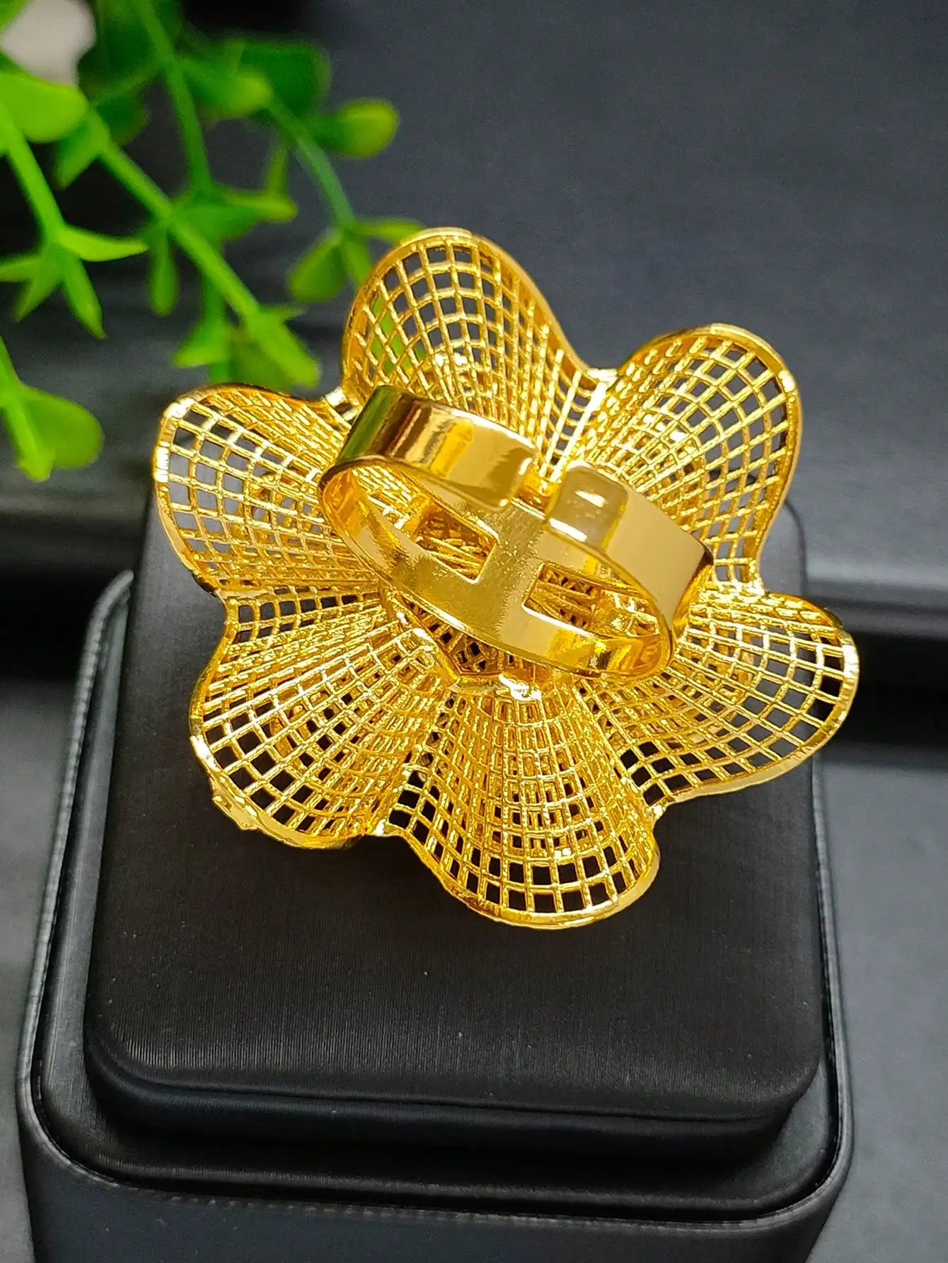 GOOD Dubai Golden Ring Brazilian Women 24K Gold Plated Wedding Bride Arabic Ethiopian Big Nigerian Jewellery Moroccan Resizabl