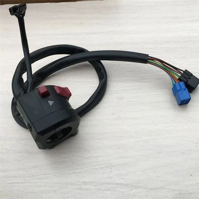 RIGHT HANDLEBAR SWITCH FOR CFMOTO CF250NK 250SR CF300-3F 650NK 650GT CF650-7C CF650-7F 2020 2021 ORIGINAL PARTS 6NQ#-167000-2700