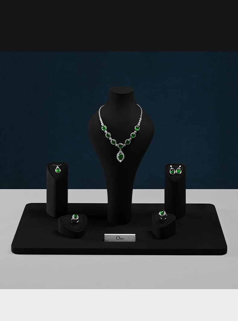Oirlv Schmuck-Display-Set, schwarzes Samt-Modell in Form eines menschlichen Körpers mit Ständer, geeignet für die Aufbewahrung von Halsketten, Ringen und Ohrringen. – Detail 3