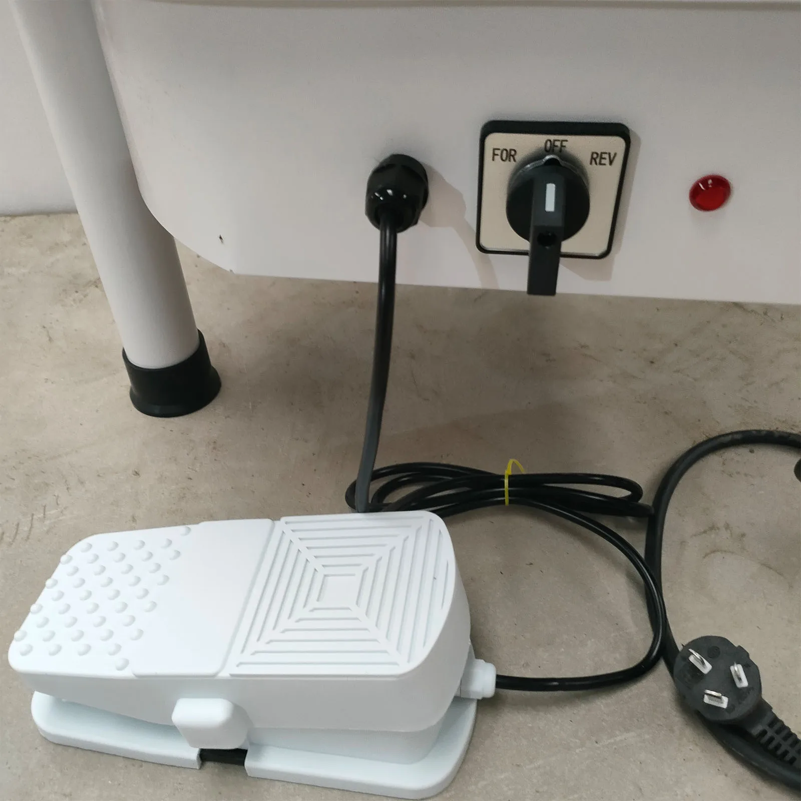 

350W Pottery Wheel 30cm Ceramic Wheel Machine Lift Legs Foot Pedal DIY Tool Kit for Work Art Craft DIY Electric ceramic wheel