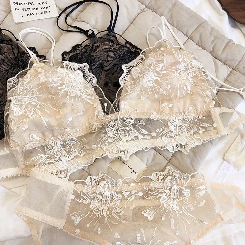 French Lace Flowers Embroidery Bra Set Sexy Ultra Thin Women Underwear New Triangle Cup Wire Free Bralette Romantic Lingerie Set