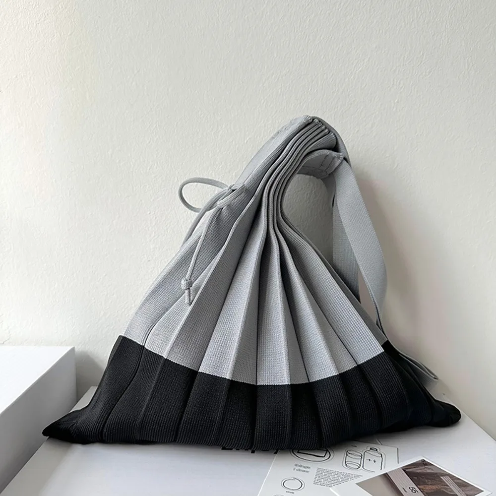 

Handbag Knit Folding Shopping Bag Large Capacity Eco-Friendly Foldable Eco Bag Shoulder Pouch Contrast Color Pleated Bag Travel