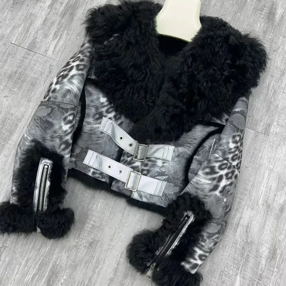 Rabbit Fur Coat Women\'s Chamois Leather Jacket Winter Outwear Short Fashion 2024 New Irregular Wool-fur Patchwork Coat