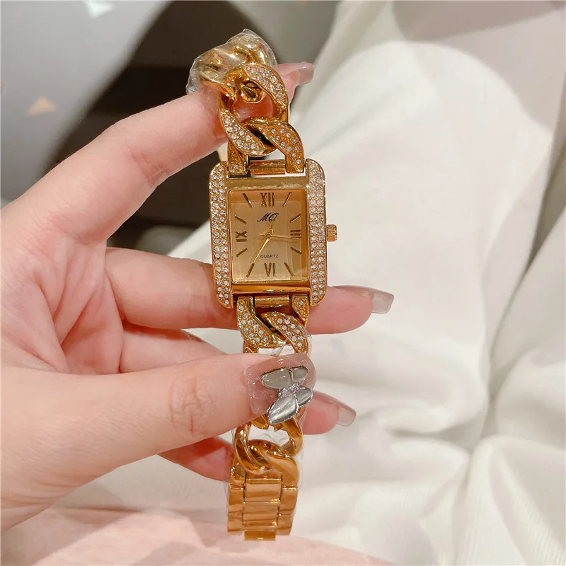 Ladies' Gold Quartz Bracelet Watch with Rhinestones description 5