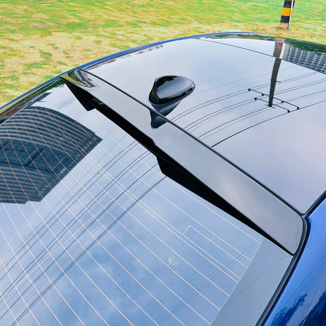 

For Alfa Romeo Giulia 2015+Gloss Black rear Roof spoiler exterior modification