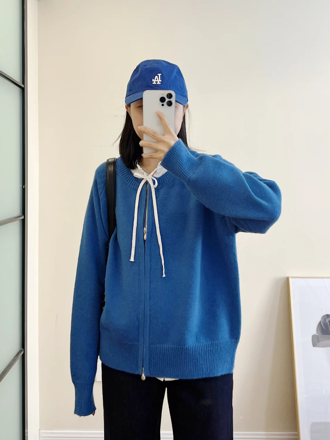 

Вязаный кардиган Klein Blue для женщин, весна-осень, свободный крой, с двойной молнией, круглый вырез, мягкий, уютный, с длинными рукавами, однотонный.