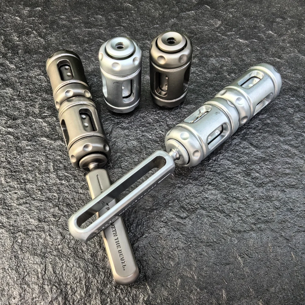 ฟิดเจ็ตสปินเนอร์แบบมือถือ ของเล่นคลายเครียดสำหรับผู้ใหญ่ ของขวัญโลหะ ช่วยลดความวิตกกังวล